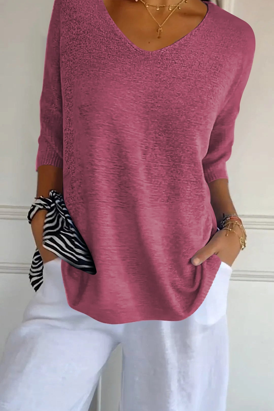 Isabelle | Casual V-Neck Top