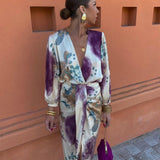 Valeria - Elegant V-Neck Dress