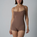 Taylor | Chic Slim Seamless Spaghetti Strap Bodysuit
