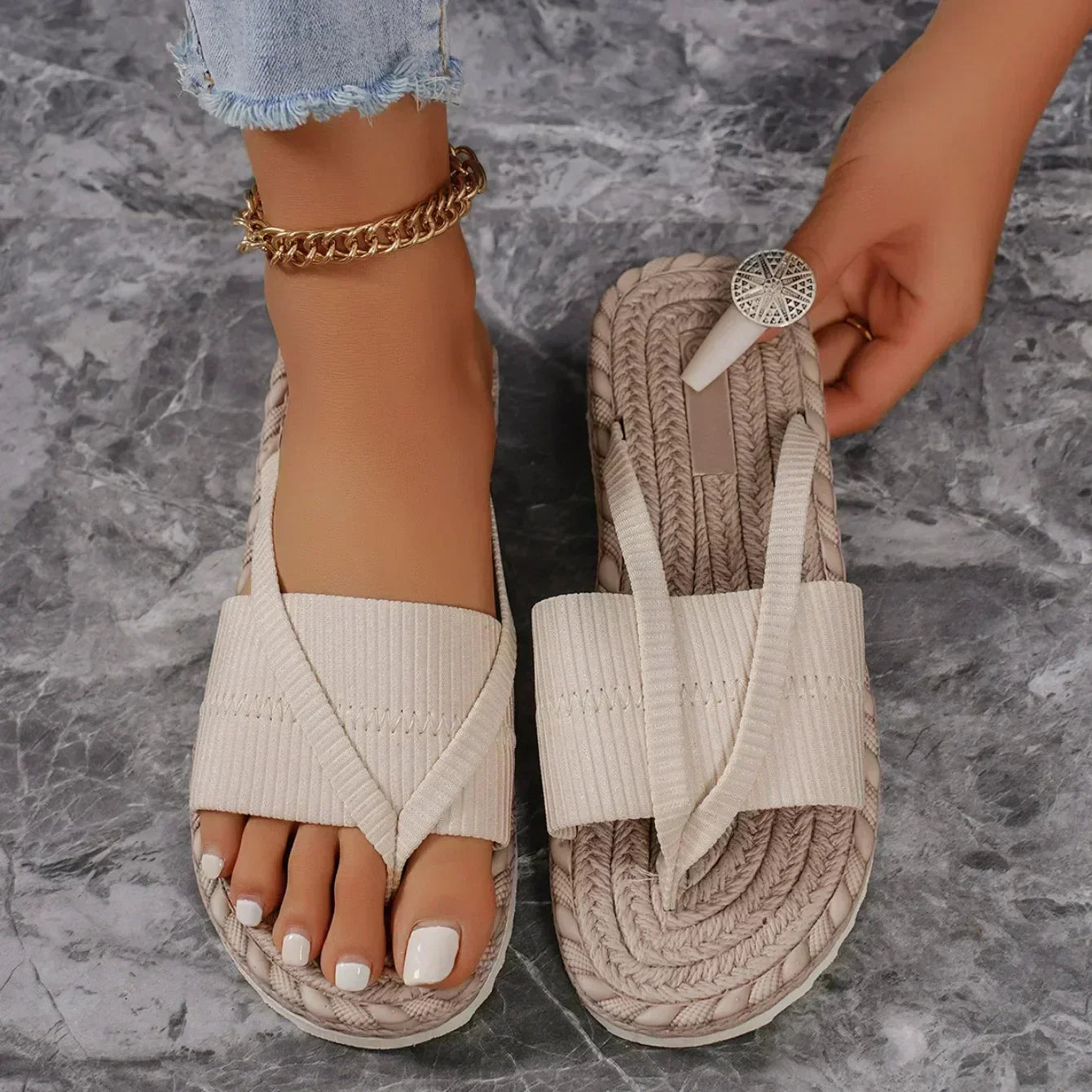 Eva Elisabeth | Lightweight Hiking Sandals